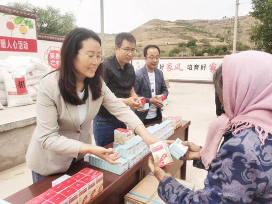 說明: 說明: C:\Users\ADMINI~1\AppData\Local\Temp\WeChat Files\ca462ecc4cb935133114d9b8b3d6c19.jpg